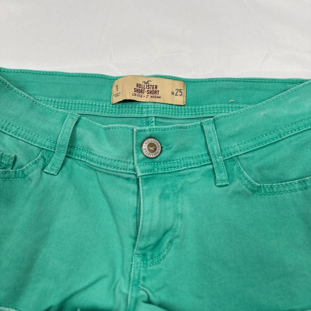 Hollister Low Rise Teal Denim Shorts Size 25 Y2K - Picture 4 of 7
